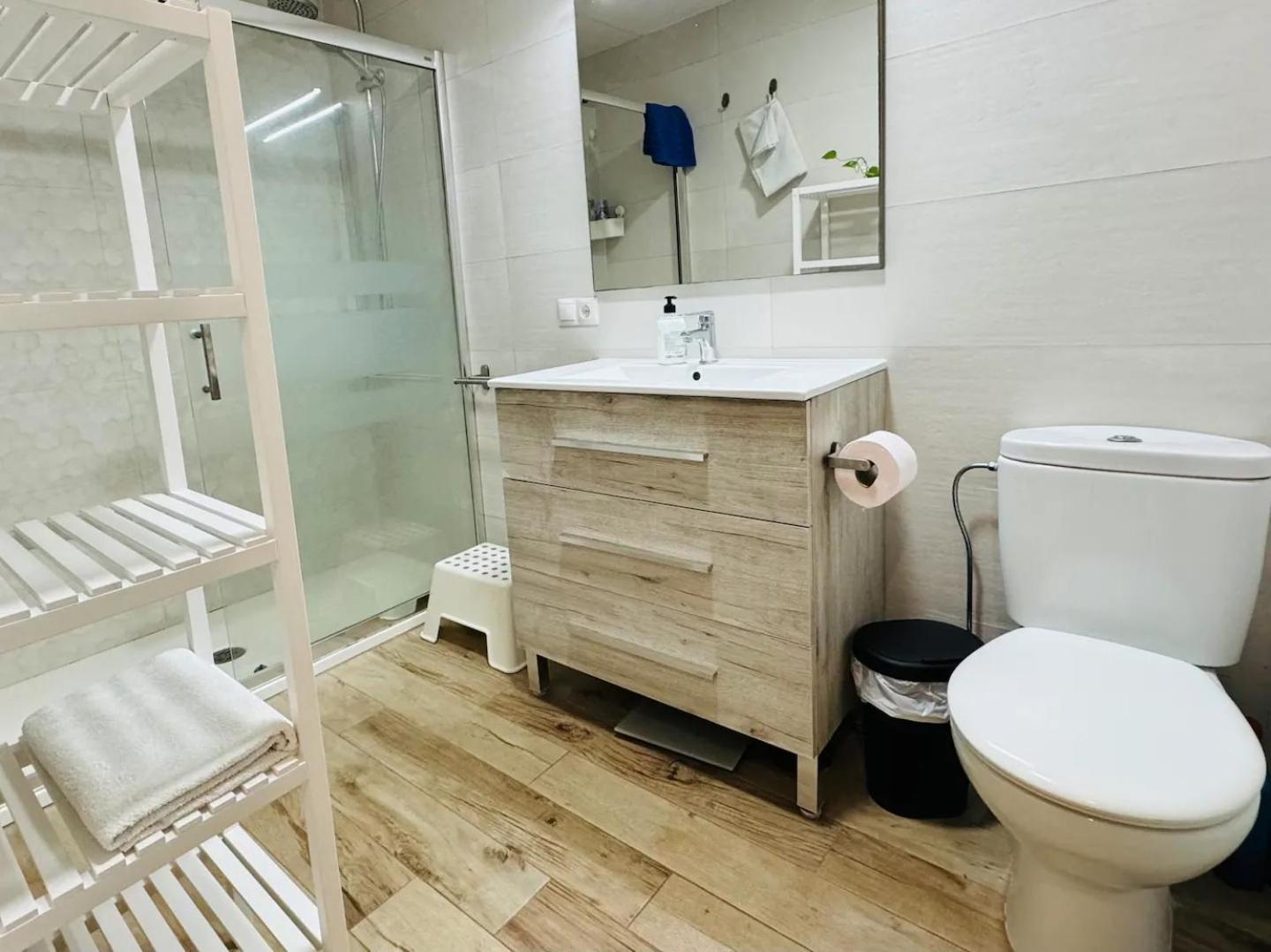 Alex Bed & Breakfast - Your Home Away Including Breakfast - In A Real Home Fuengirola Szoba fotó