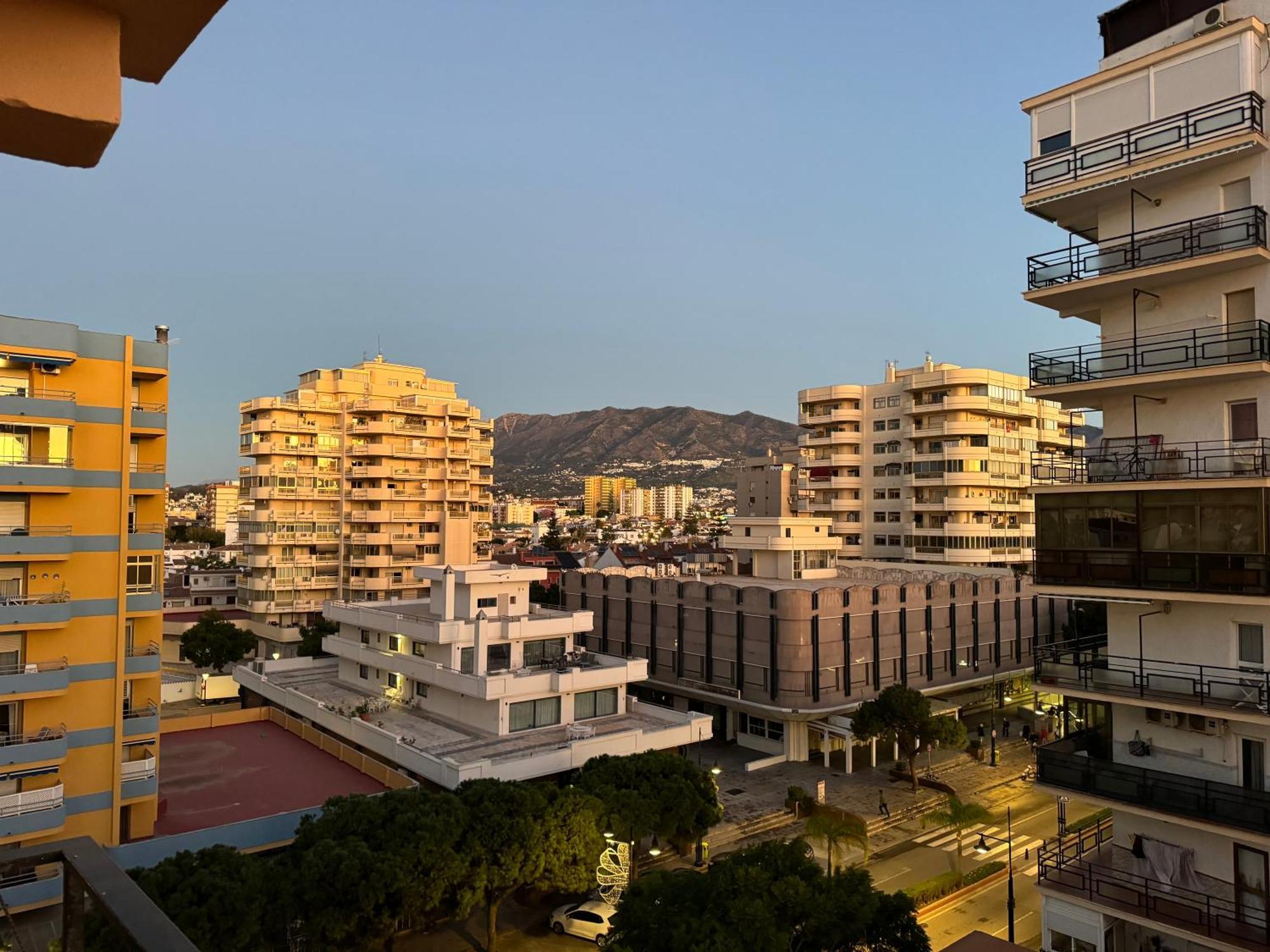 Alex Bed & Breakfast - Your Home Away Including Breakfast - In A Real Home Fuengirola Kültér fotó
